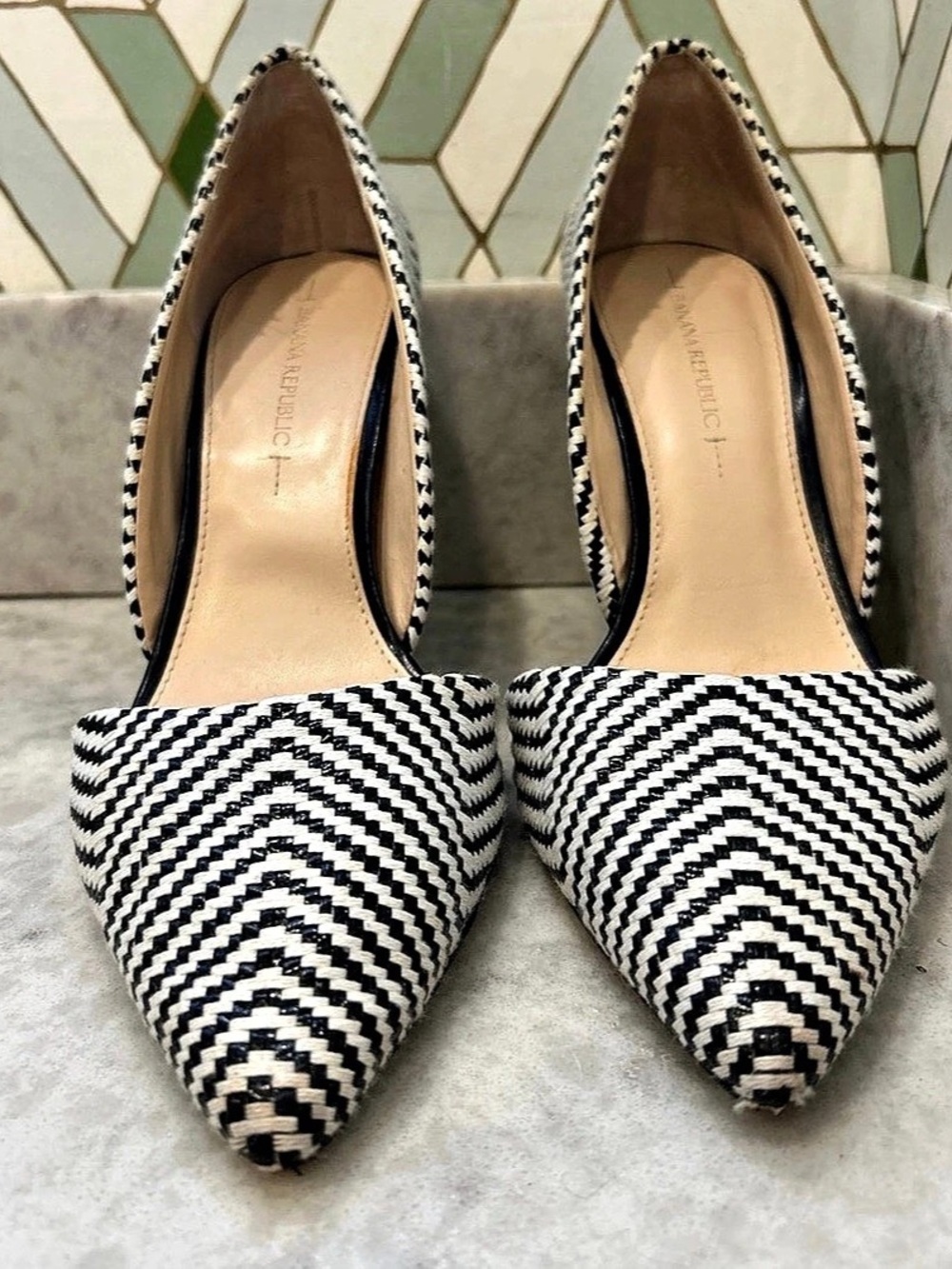 Banana Republic Adelia Dorsay Pointed-Toe Woven Heels Black & White US 10